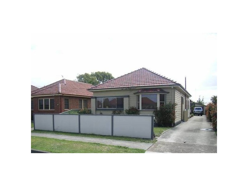 34 Silsoe Street, Mayfield NSW 2304