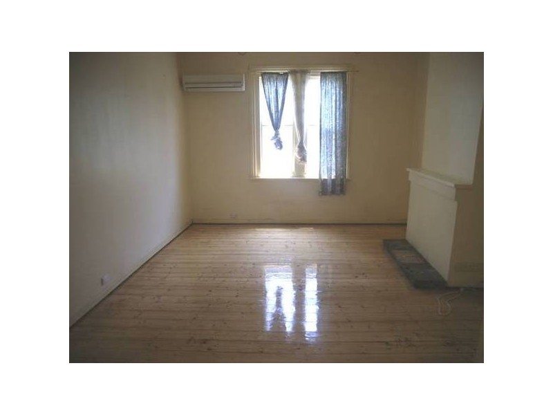 8 Henson Avenue, Mayfield East NSW 2304