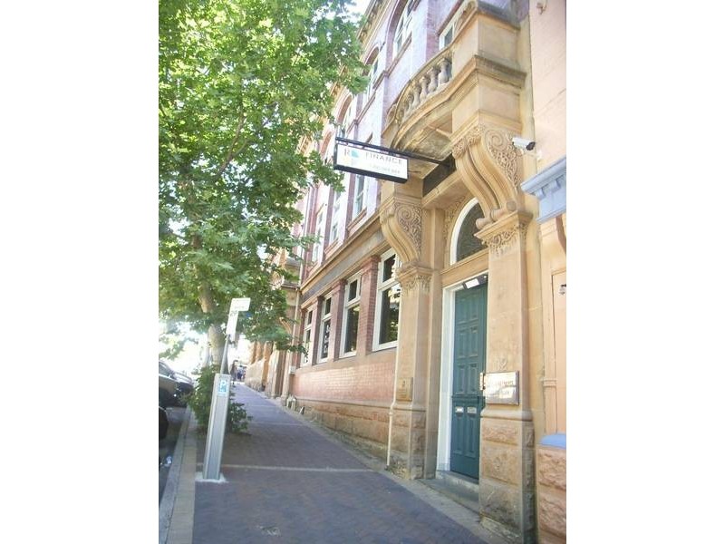 2/12 Bolton Street, Newcastle NSW 2300