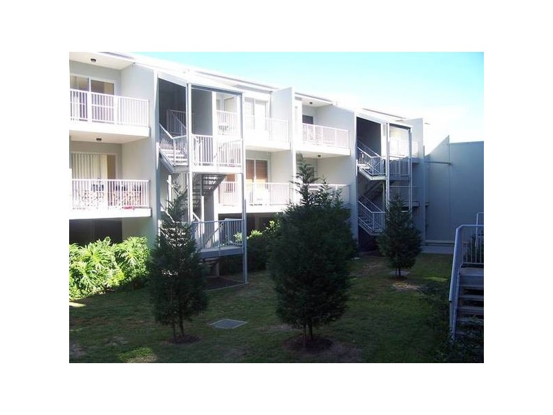 211/5 Tudor Street, Newcastle West NSW 2302