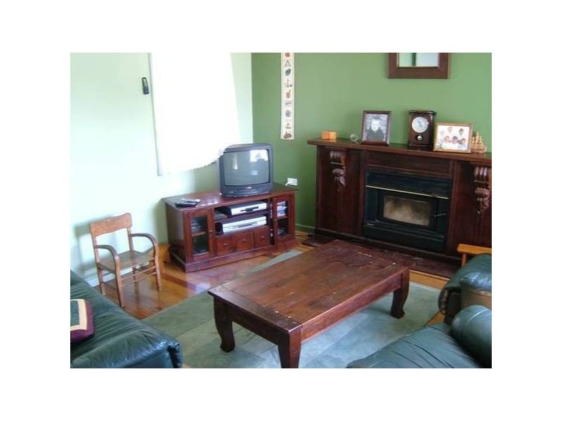 4 Schroder Avenue, Gateshead NSW 2290