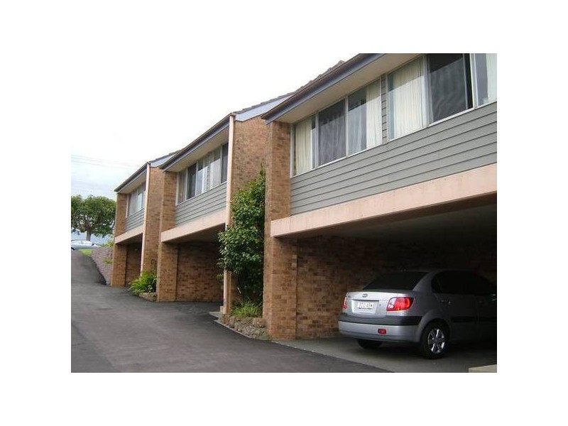 3/8 Milson Street, Charlestown NSW 2290