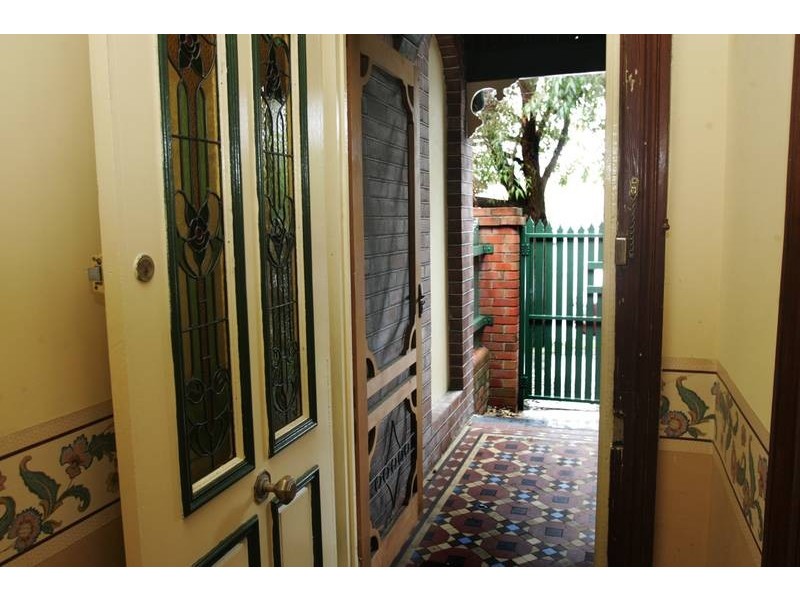 111 Denison Street, Hamilton NSW 2303