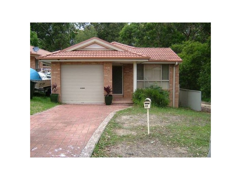 15B Barellan Street, Lambton NSW 2299