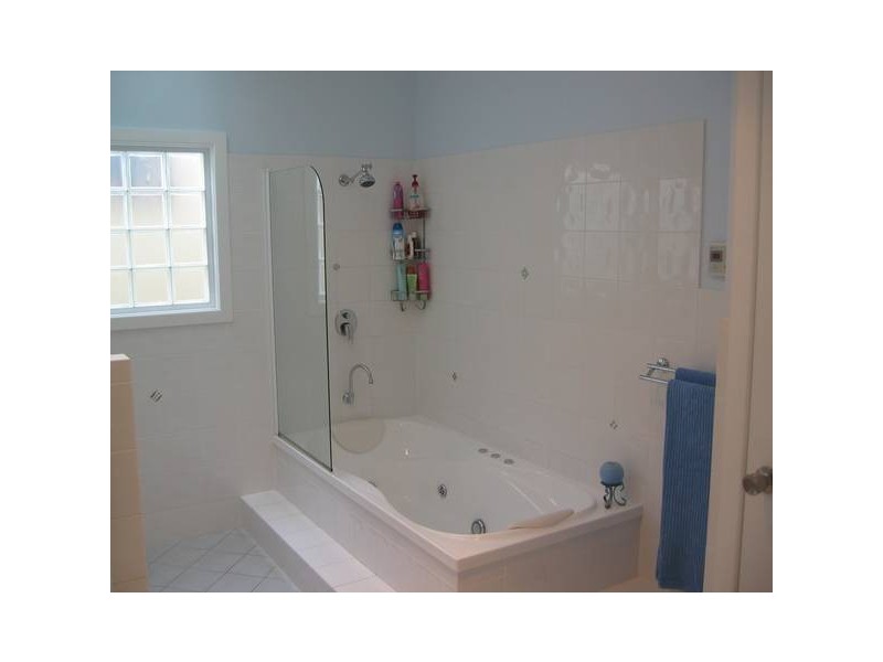 197 Broadmeadow Road, Broadmeadow NSW 2292