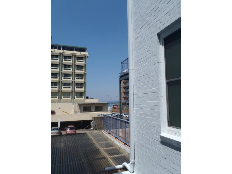 1/19 Scott Street, Newcastle NSW 2300