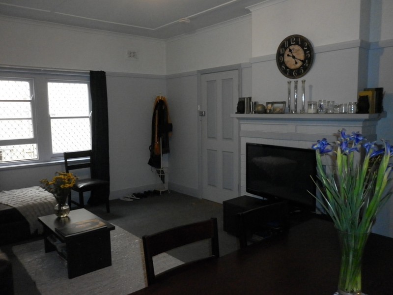 2/93 Wolfe Street, Newcastle NSW 2300