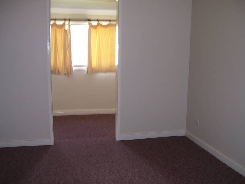 11 Robertson Street, Carrington NSW 2294