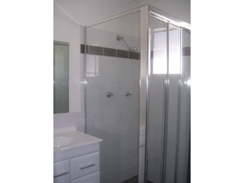 87a (Flat) Clyde Street, Hamilton North NSW 2292