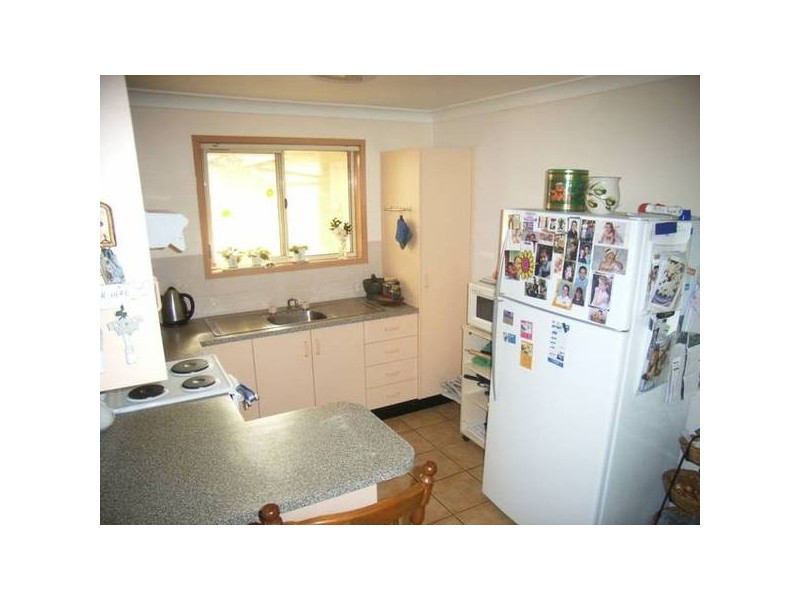 12 Tenille Close, Cameron Park NSW 2285