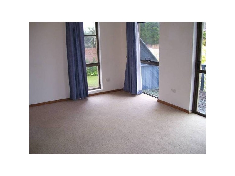 15/116 Tyrrell Street, The Hill NSW 2300