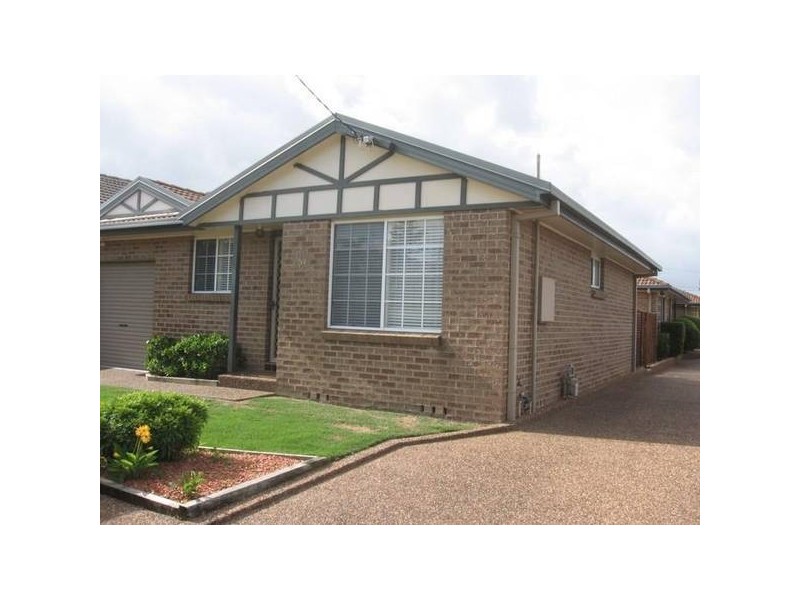 2/54 Ulick Street, Merewether NSW 2291