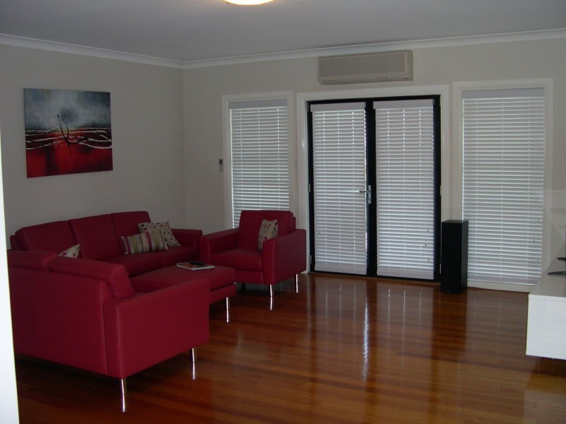 2A Henry Street, Merewether NSW 2291