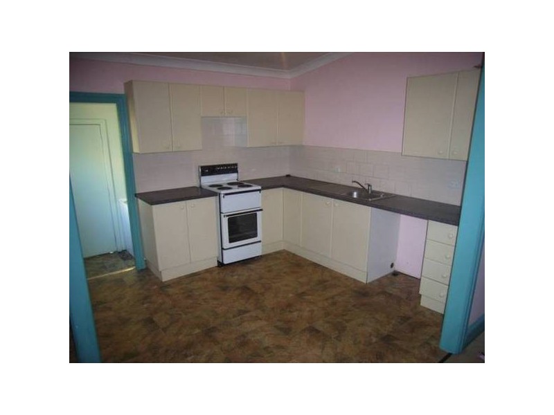 33 Dent Street, Islington NSW 2296