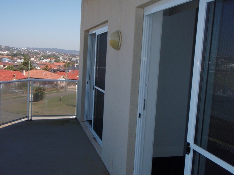 6/106 Memorial Drive, Merewether NSW 2291