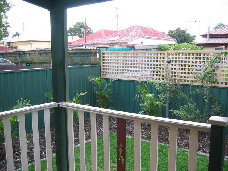 24 Wilkinson Avenue, Mayfield NSW 2304