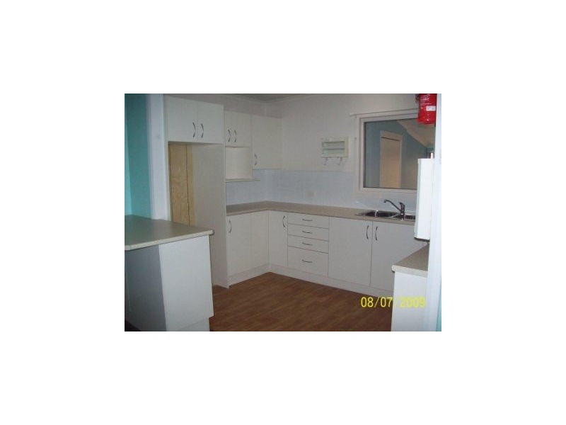 24 ARTHUR STREET, Mayfield NSW 2304