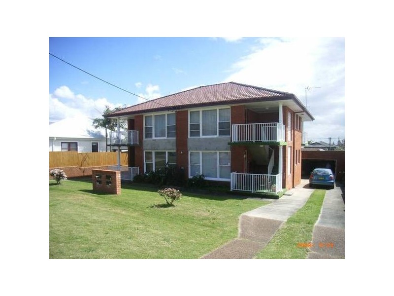 4/13 Rowlands Street, Merewether NSW 2291