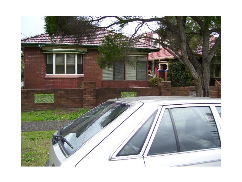 276 PARKWAY AVE, Hamilton South NSW 2303
