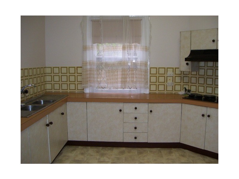 276 PARKWAY AVE, Hamilton South NSW 2303