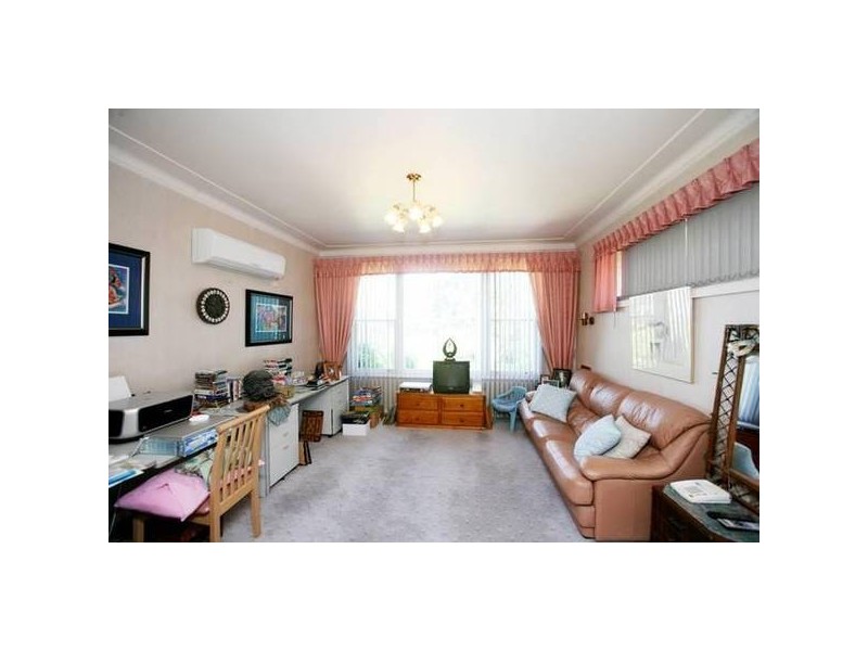 5 lees, Charlestown NSW 2290