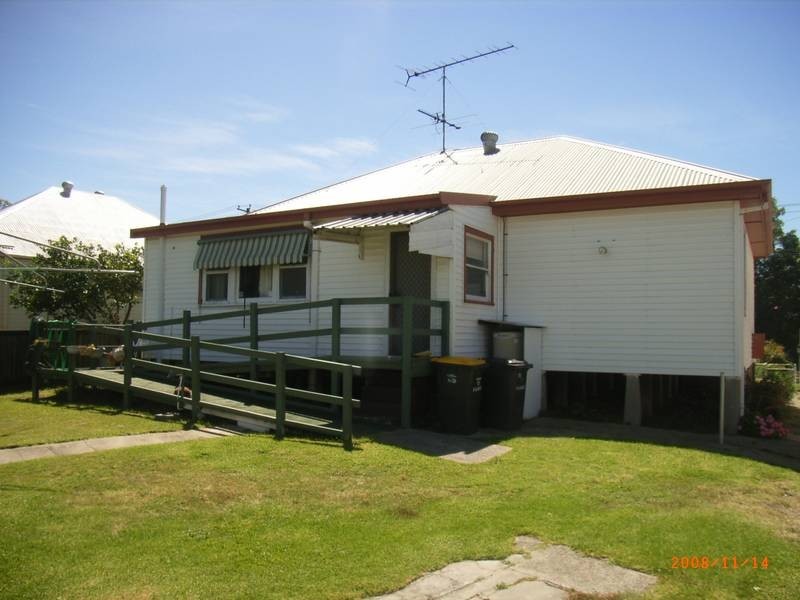 15 Griffith Street, Charlestown NSW 2290