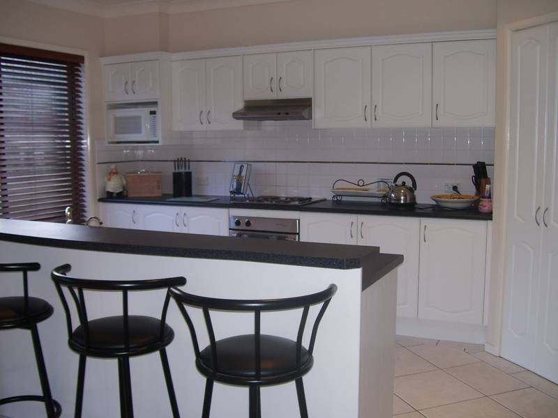 1 LOCH NESS DRIVE, Fletcher NSW 2287
