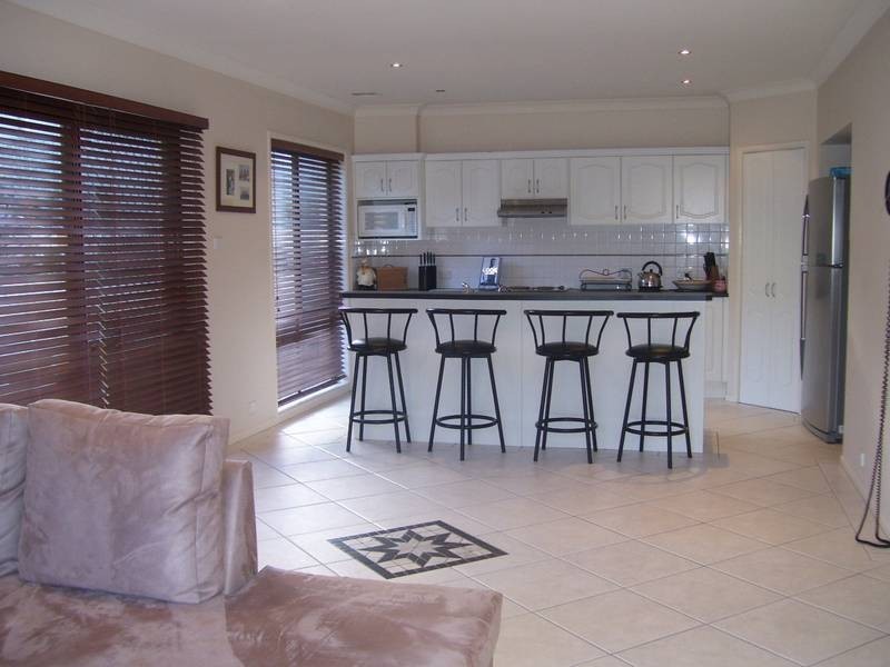 1 LOCH NESS DRIVE, Fletcher NSW 2287
