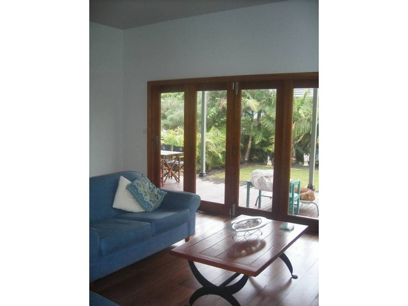 25 SWAN ST, Cooks Hill NSW 2300