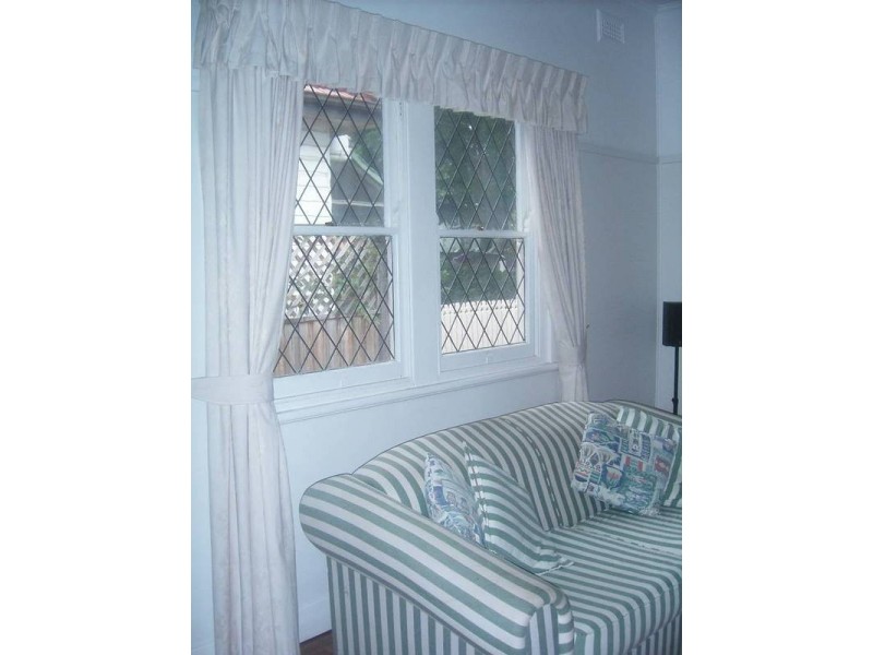 25 SWAN ST, Cooks Hill NSW 2300