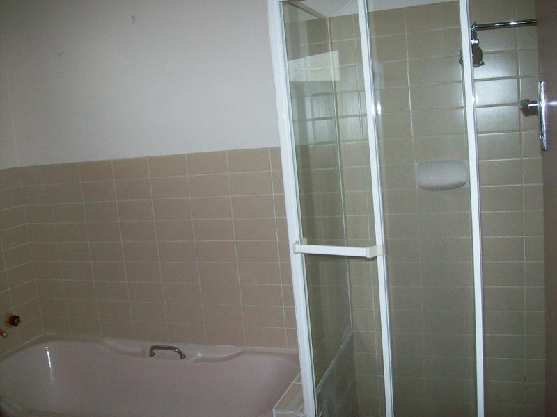 6 YARRUM ST, Adamstown NSW 2289