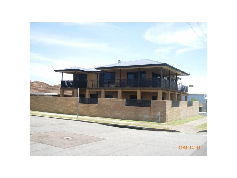 60 Pembroke Street, Stockton NSW 2295
