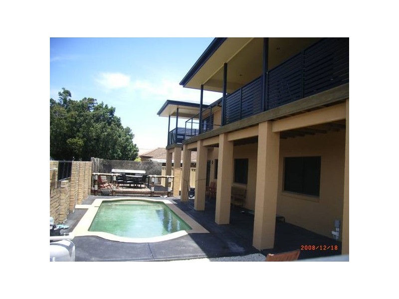 60 Pembroke Street, Stockton NSW 2295