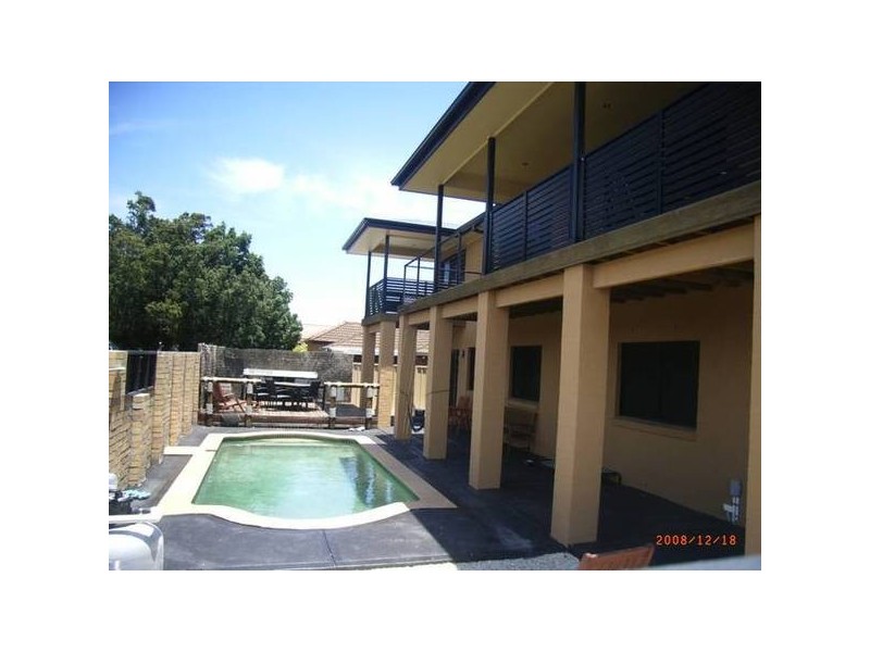 60 Pembroke Street, Stockton, Newcastle NSW 2300