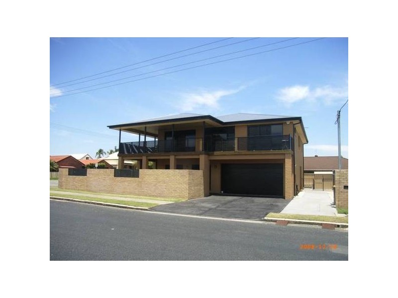 60 Pembroke Street, Stockton, Newcastle NSW 2300