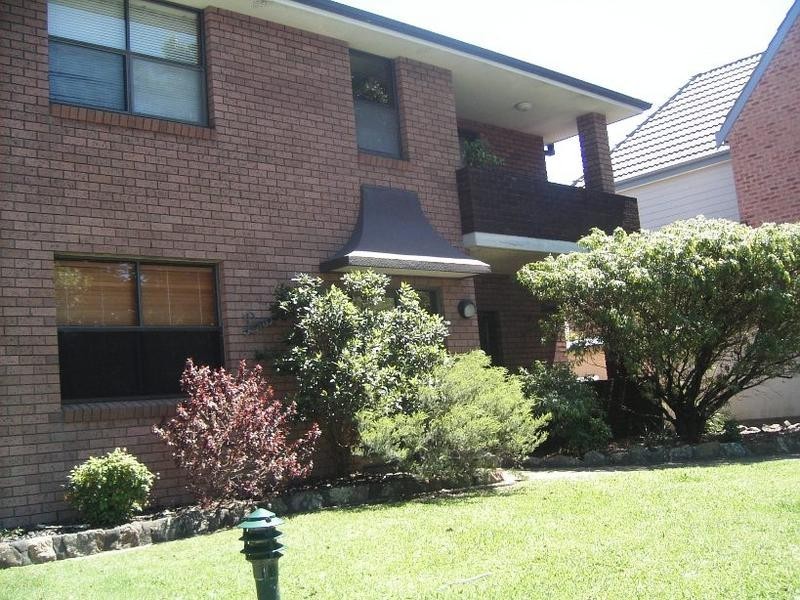 8/40 BRUCE STREET, Cooks Hill NSW 2300