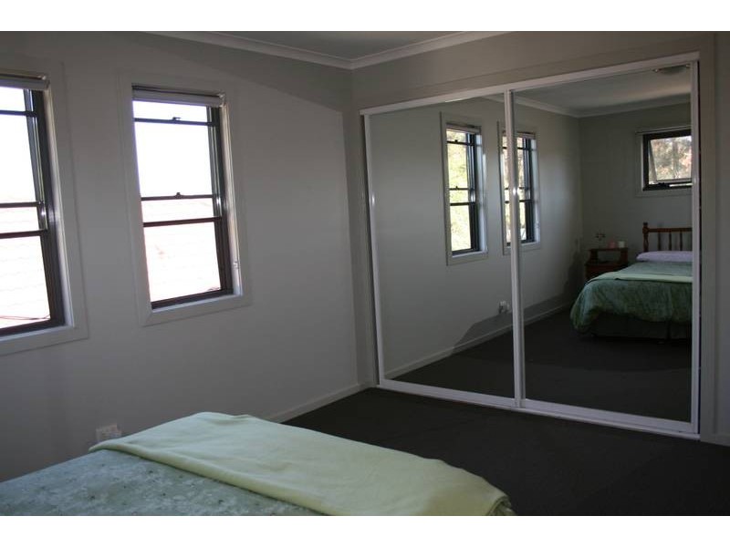 1/80 Turton Road, Waratah NSW 2298