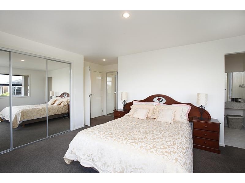 162 Edgewater Boulevard, Maribyrnong VIC 3032