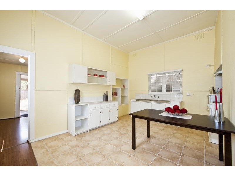 13 Kingsville Street, Kingsville VIC 3012