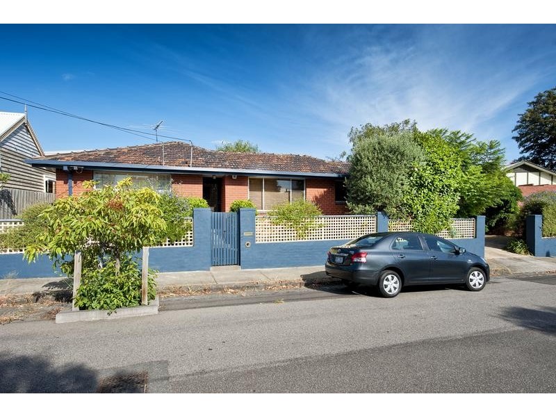 10 Bell Street, Seddon VIC 3011