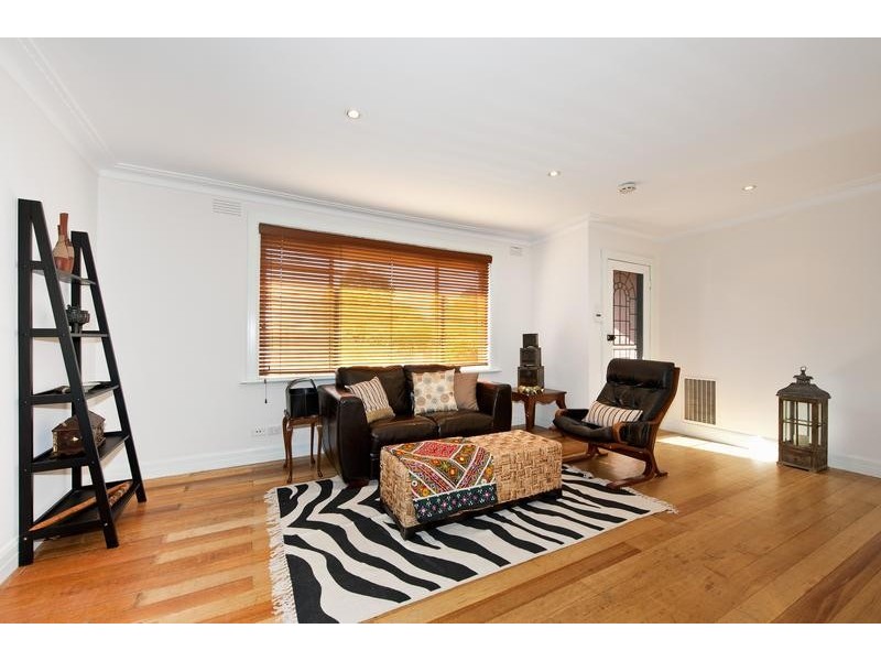 10 Bell Street, Seddon VIC 3011