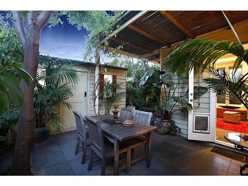 2A Junction Street, Seddon VIC 3011