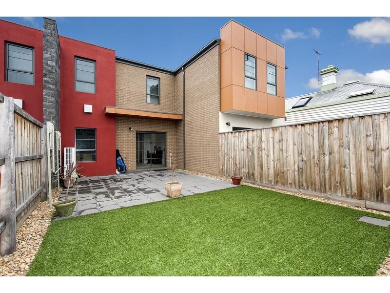 2/202 Stephen Street, Yarraville VIC 3013