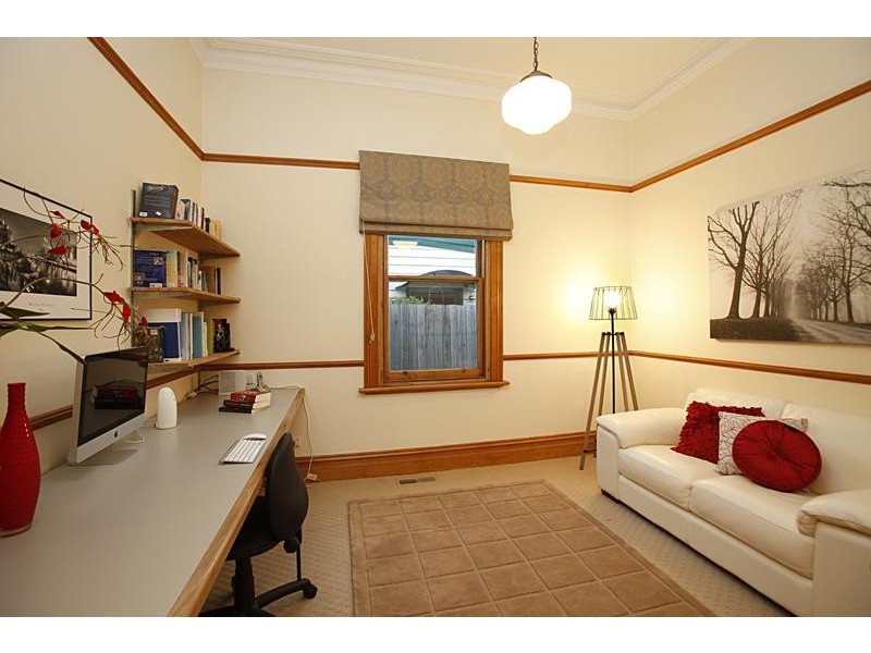 8 Elizabeth Street, Yarraville VIC 3013