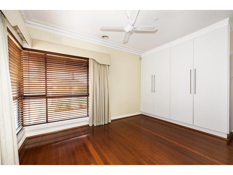 1/10 Carter Street, Sunshine West VIC 3020