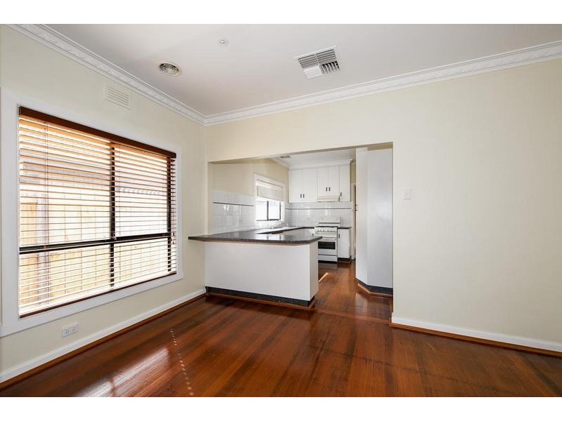 1/10 Carter Street, Sunshine West VIC 3020