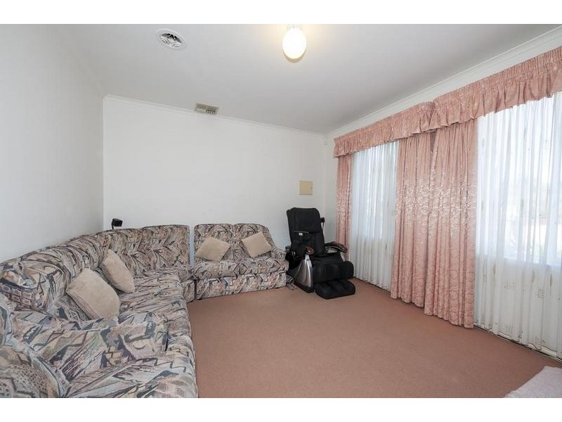 1/17 Bishop Street, Kingsville VIC 3012