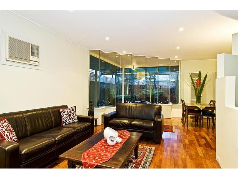 15 Adelaide Street, Footscray VIC 3011