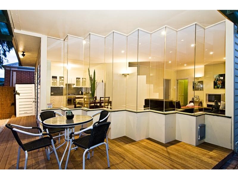 15 Adelaide Street, Footscray VIC 3011