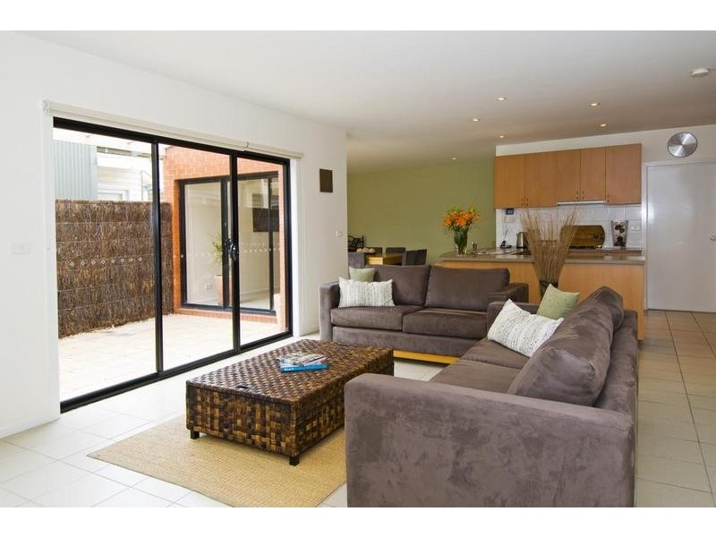 4/13-17 Blackwood Street, Yarraville VIC 3013